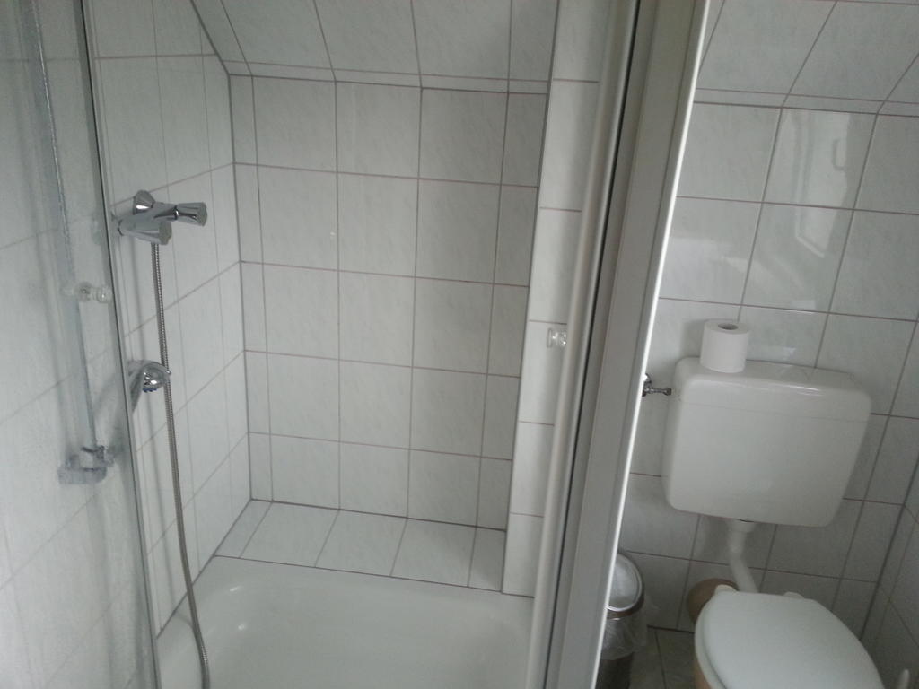 Altdeutsche Bierstuben Hotel Schwelm Szoba fotó